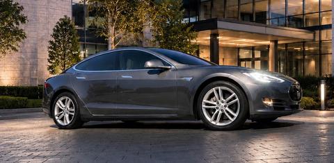 Tesla Model S 2015