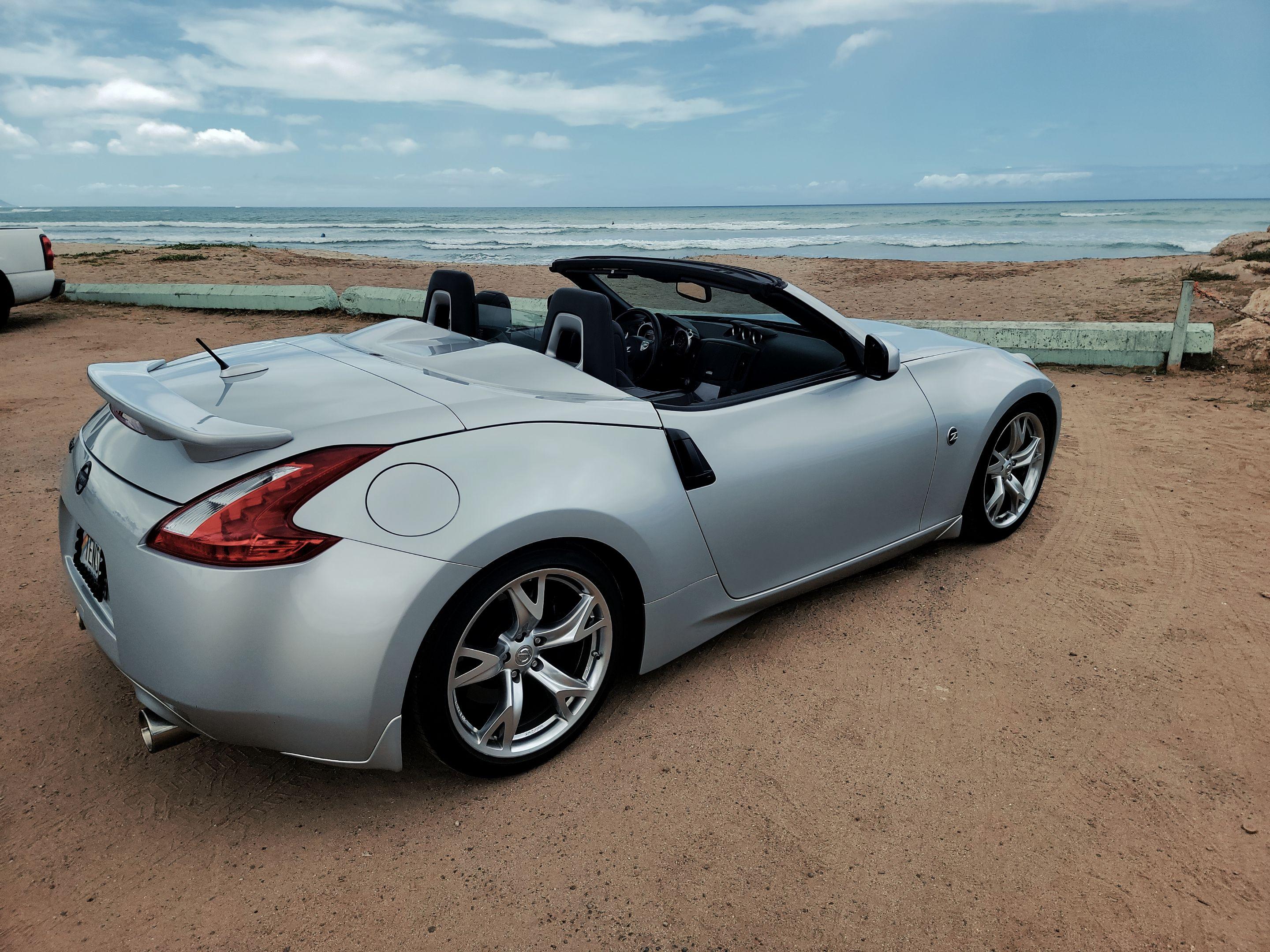 Nissan 370Z 2010 rental in Honolulu, HI by Legacy Motor Group | Turo