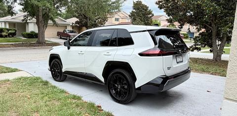 Toyota RAV4 Plug-In Hybrid 2026