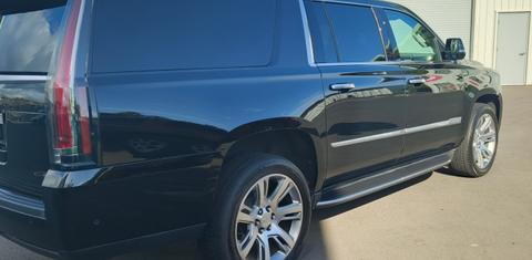Cadillac Escalade ESV 2020