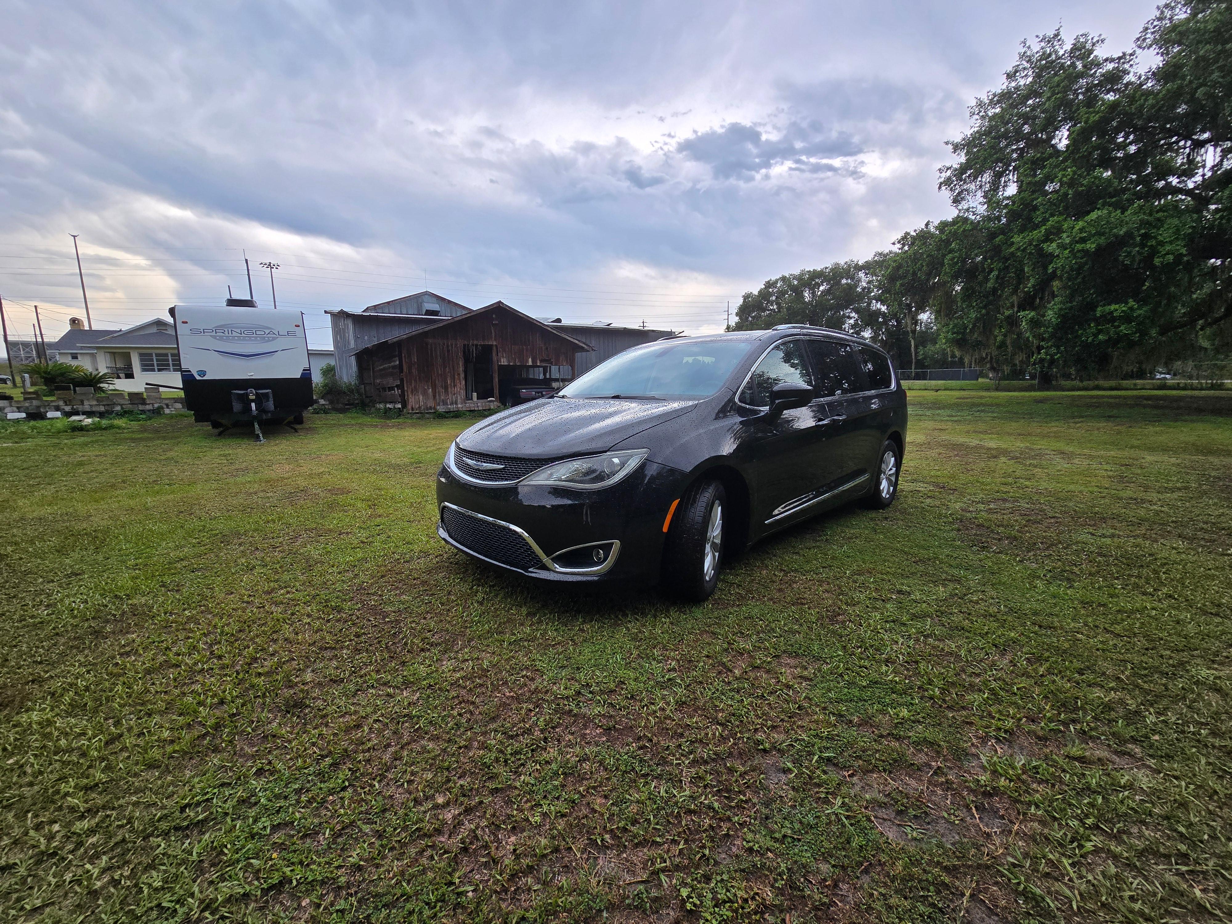 Chrysler Pacifica 2018 in Dade City, FL