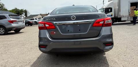 Nissan Sentra 2018