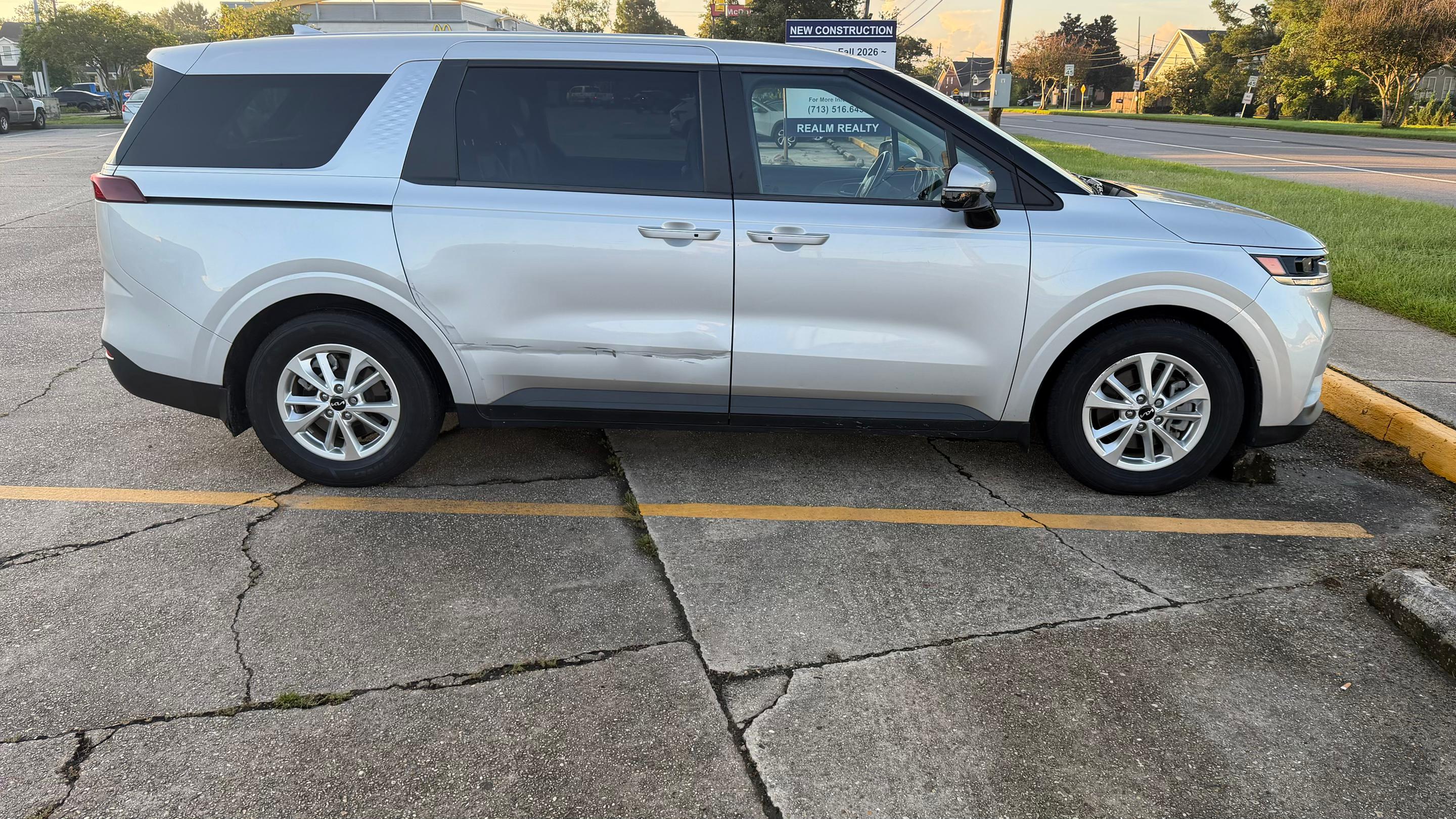 Kia Carnival 2022 in River Ridge, LA