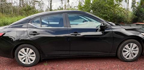 Nissan Sentra 2024