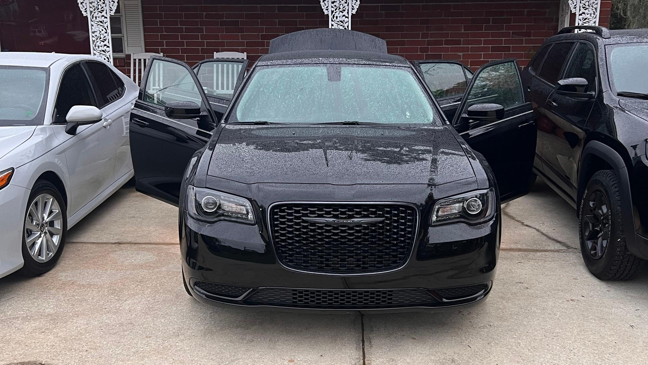Chrysler 300 2022 in Jacksonville, FL