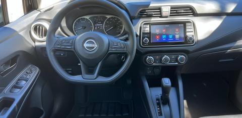 Nissan Versa 2024