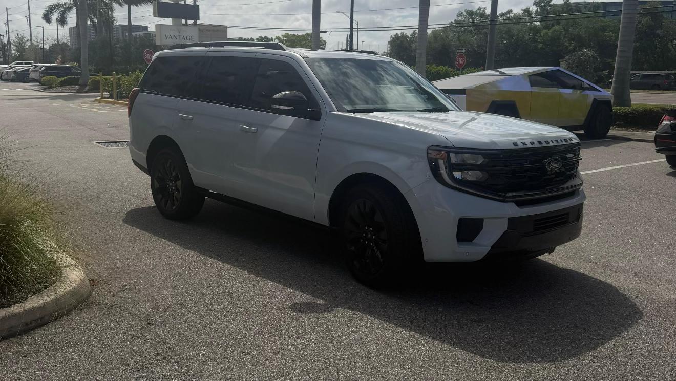 Ford Expedition 2025 in Hendersonville, NC