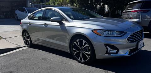 Ford Fusion Hybrid 2020
