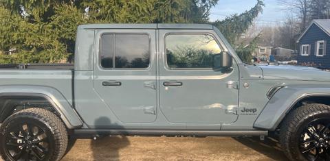 Jeep Gladiator 2025