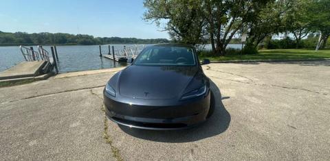 Tesla Model 3 2026
