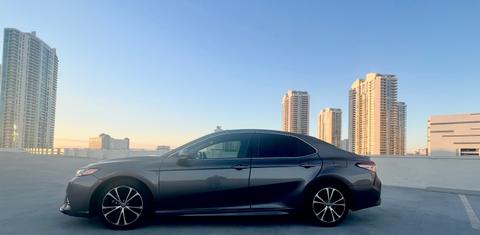 Toyota Camry 2019