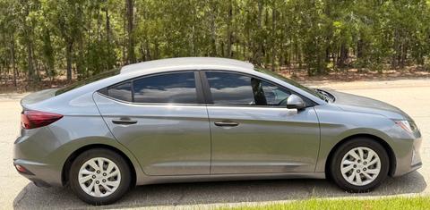 Hyundai Elantra 2019