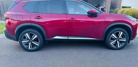 Nissan X-TRAIL 2025