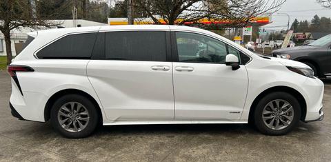 Toyota Sienna 2021