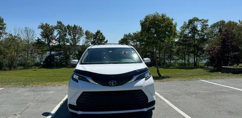 Toyota Sienna 2024