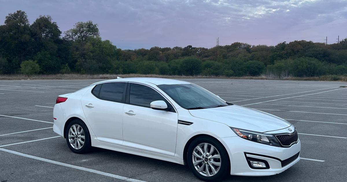 Kia Optima 2015 rental in San Antonio, TX by Ray M. Turo