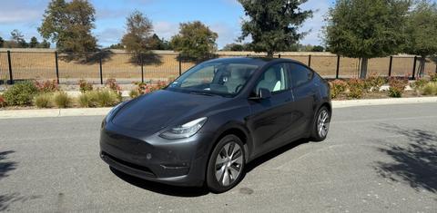 Tesla Model Y 2021