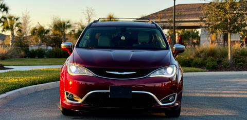 Chrysler Pacifica 2017