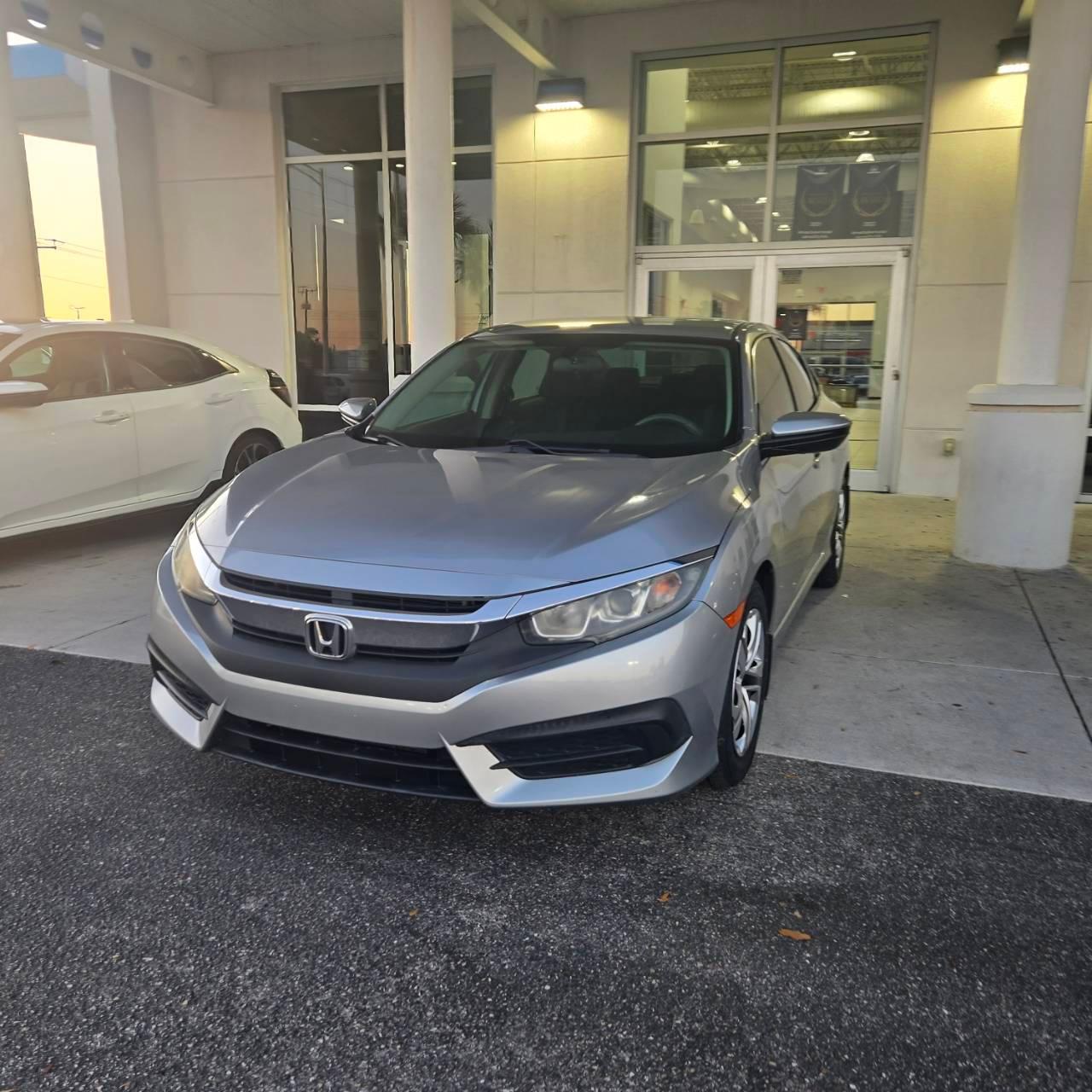 Honda Civic 2016 in 