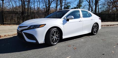 Toyota Camry 2021