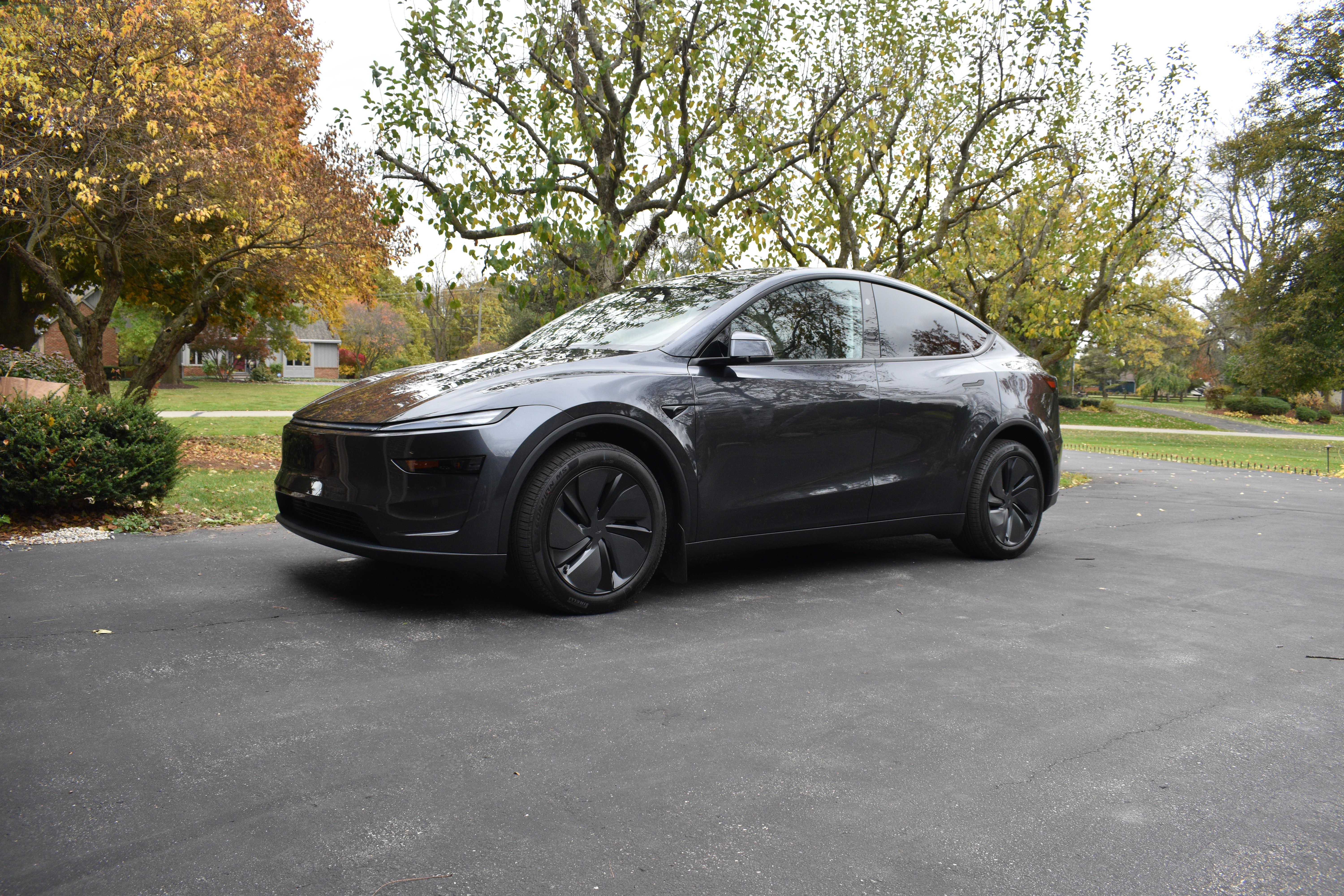 Tesla Model Y 2026 in Ann Arbor, MI