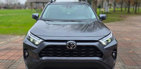 Toyota RAV4 2025