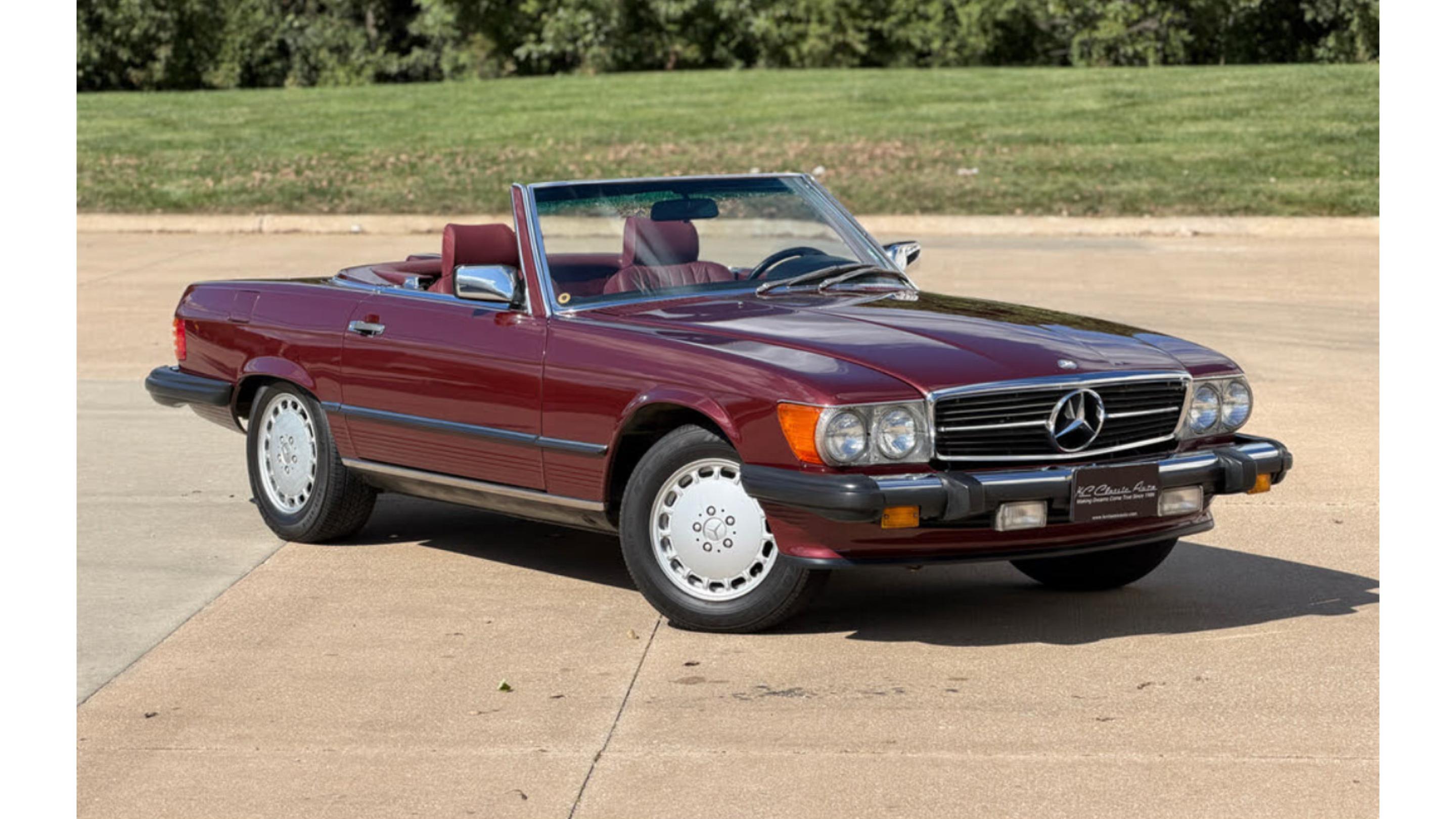 Mercedes-Benz 560SL 1986 rental in Kent, WA by Yride | Turo