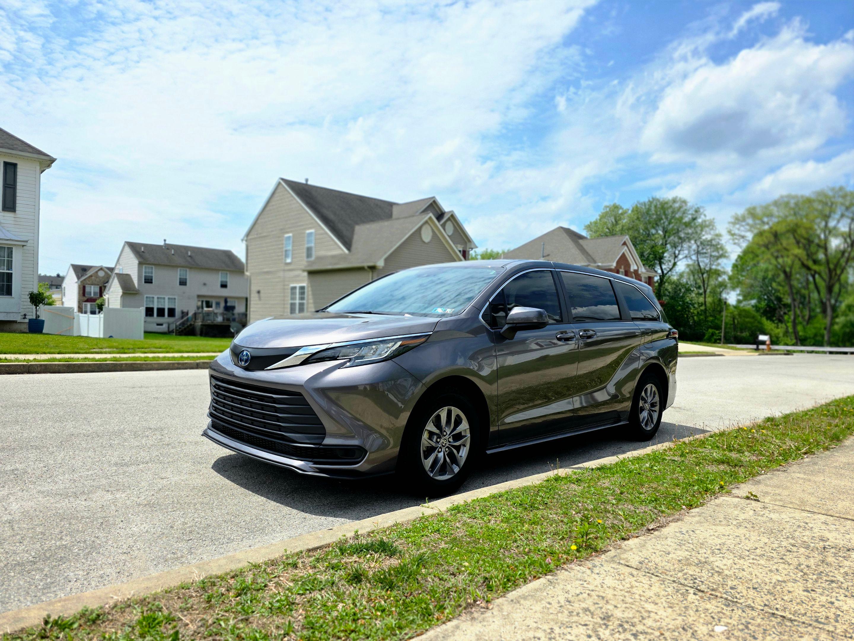 Toyota Sienna 2023 in Philadelphia, PA