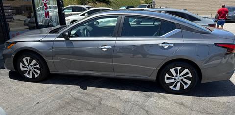 Nissan Altima 2025