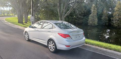 Hyundai Accent 2014