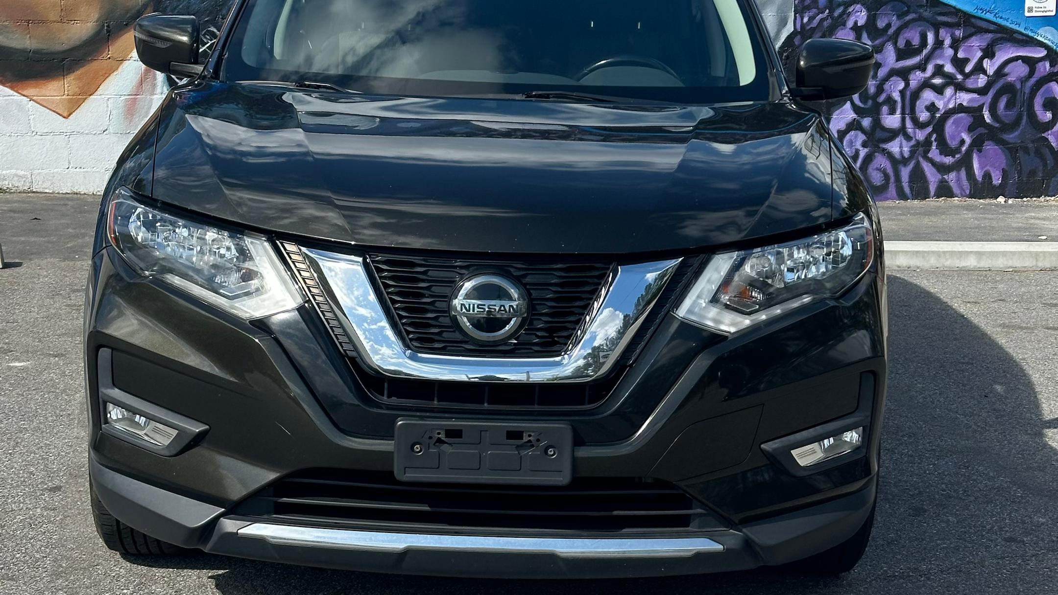 Nissan Rogue 2017 in 