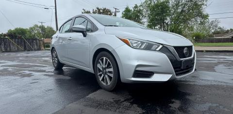 Nissan Versa 2020
