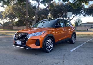 Nissan Kicks car