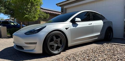 Tesla Model 3 2022