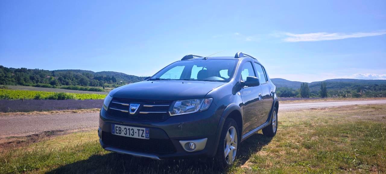 Dacia SANDERO 2016 à Pont-Saint-Esprit