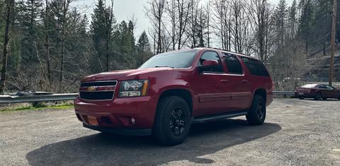Chevrolet Suburban 2012
