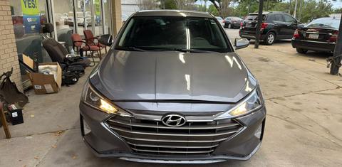Hyundai Elantra 2019