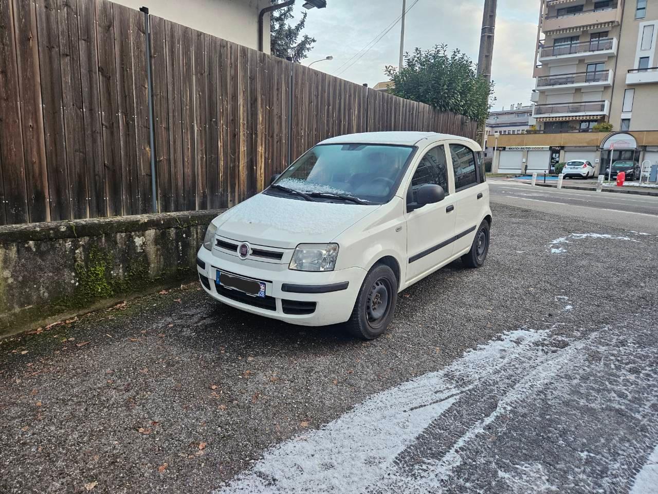 FIAT PANDA 2014 à Annecy