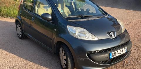 Peugeot 107 2006