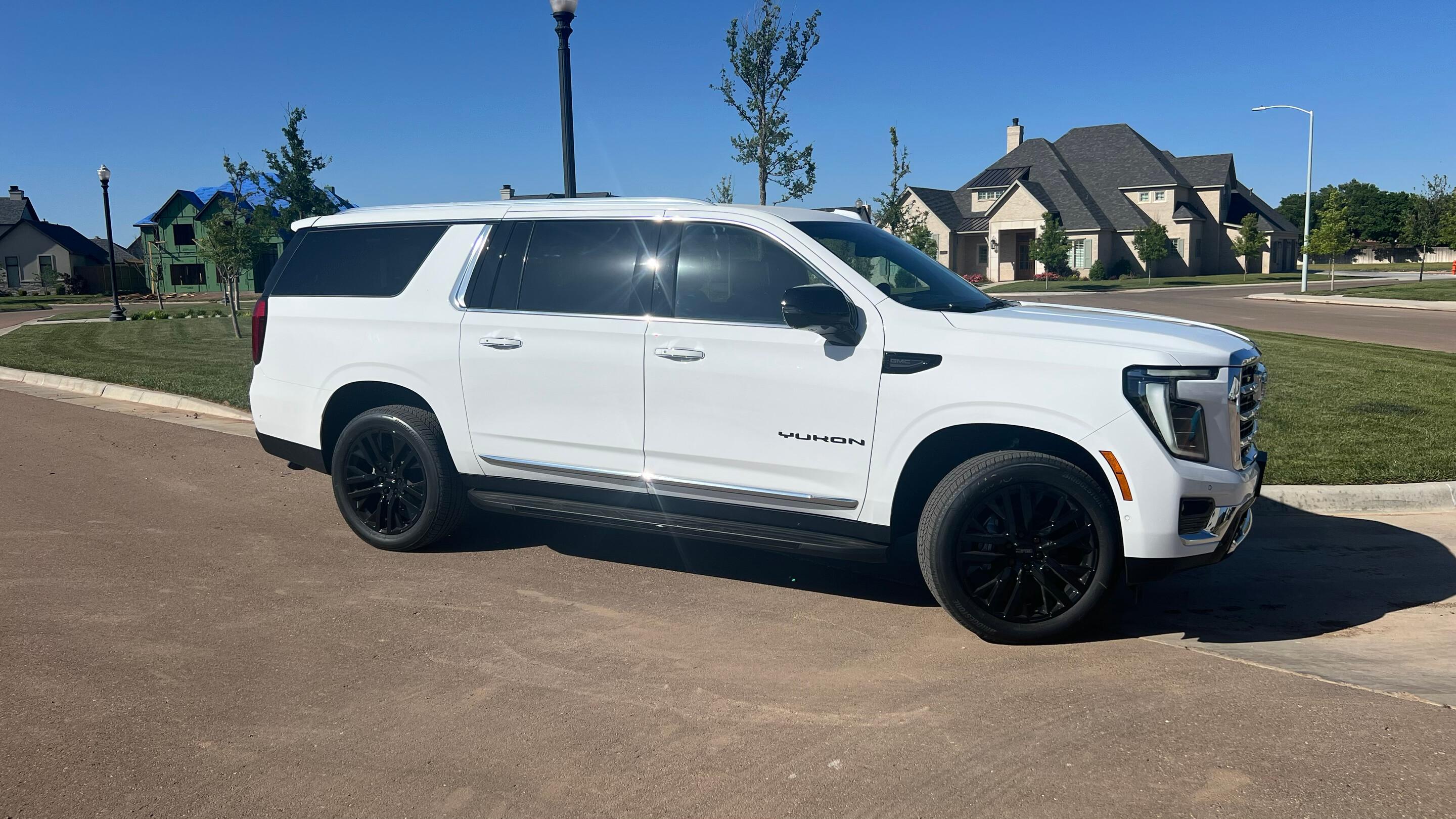GMC Yukon XL 2025 in Amarillo, TX