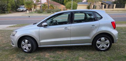 Volkswagen POLO 2016