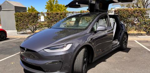 Tesla Model X 2022