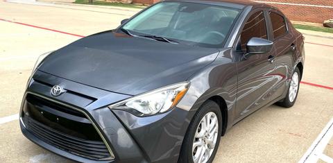 Toyota Yaris iA 2017