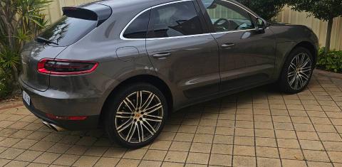 Porsche MACAN 2014