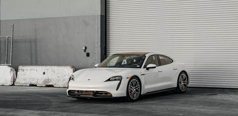 Porsche Taycan 2021