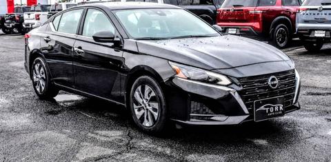 Nissan Altima 2025