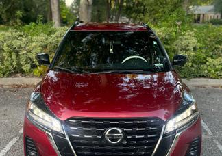 Nissan Kicks car