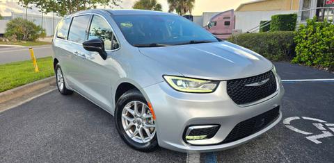 Chrysler Pacifica 2024