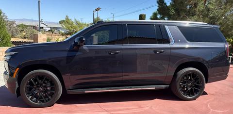 Chevrolet Suburban 2025