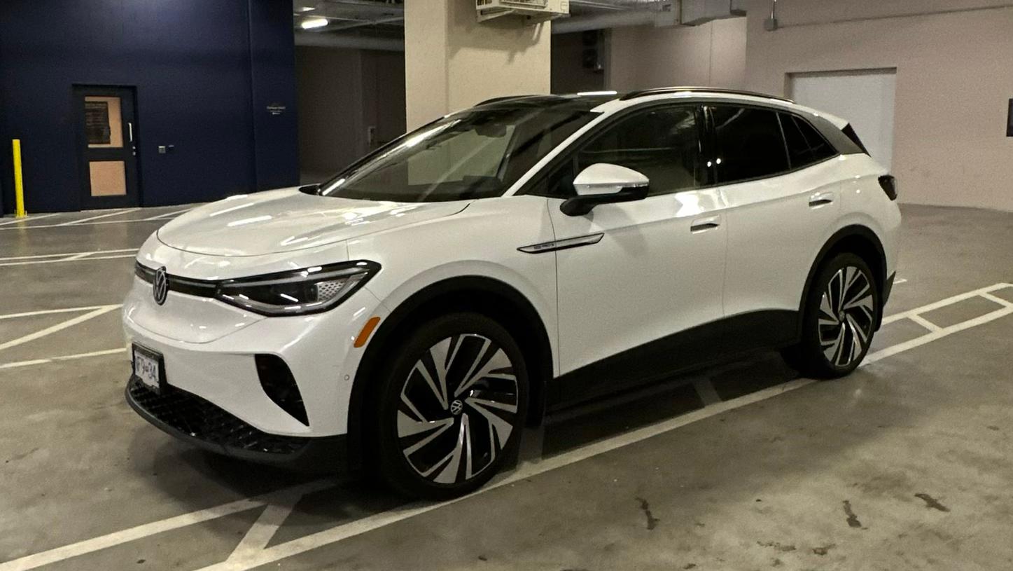 Volkswagen ID.4 2024 in Vancouver, BC